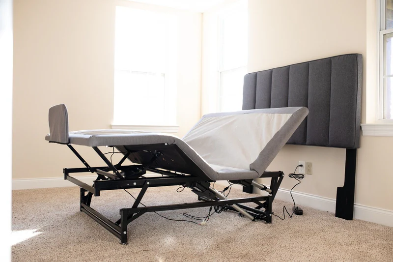 Los Angeles Flexabed Hi-Low elevated position